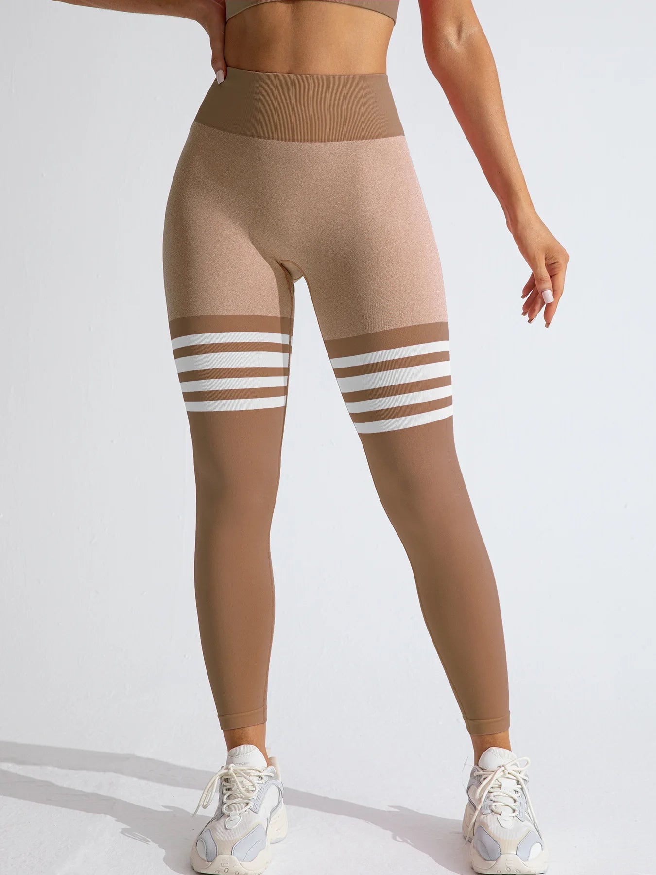 Iconic Performance Leggings