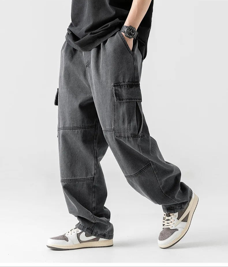 Relaxed Cargo Trousers