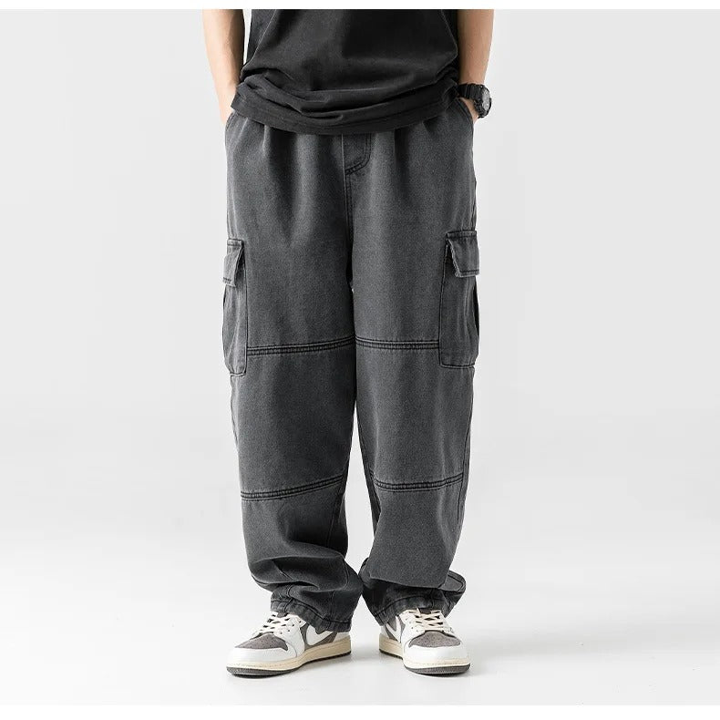 Relaxed Cargo Trousers